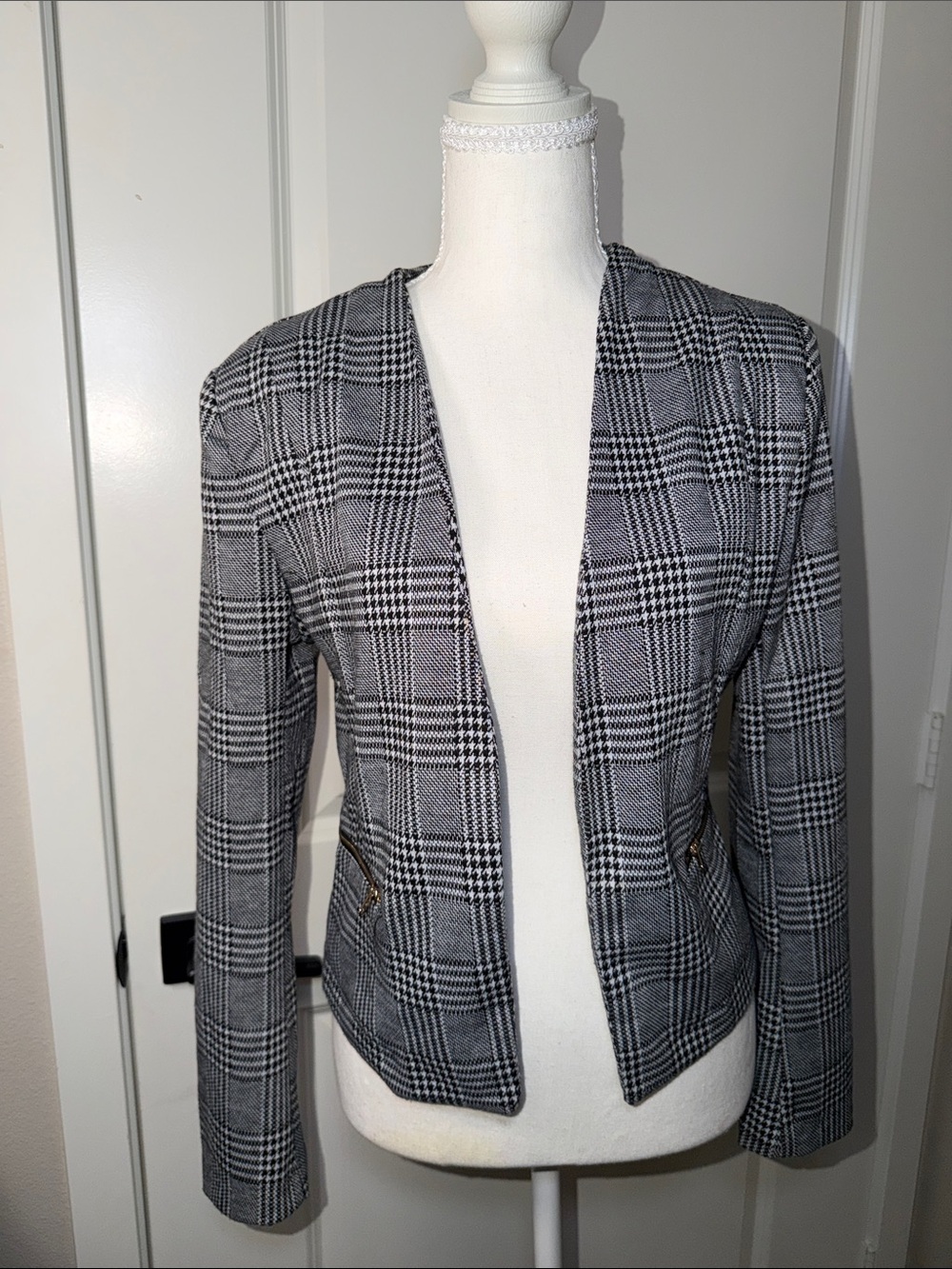 Black & Gray Plaid Open Front Women's Blazer Jacket